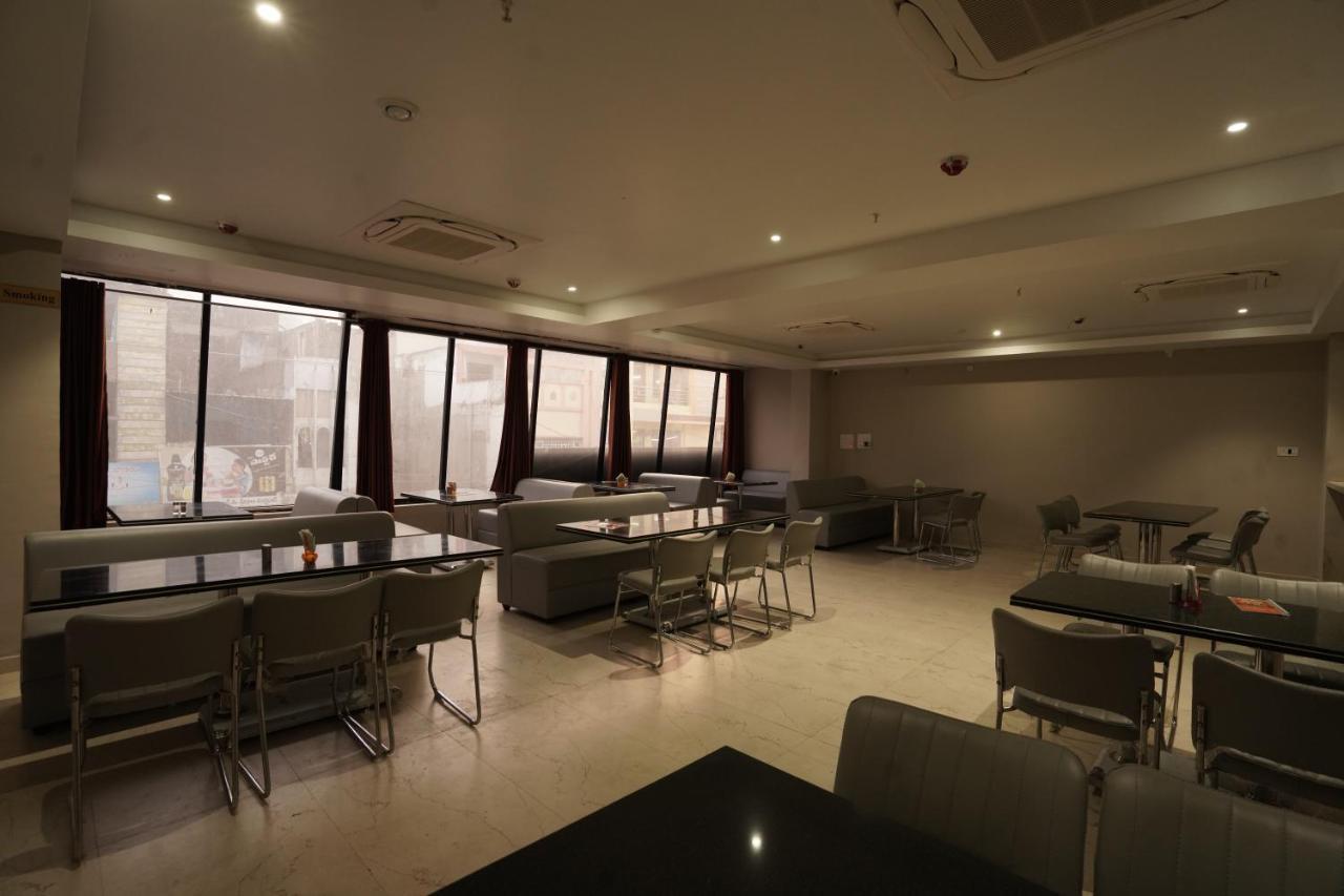 Hotel Trp Bliss Nizamabad Exterior foto