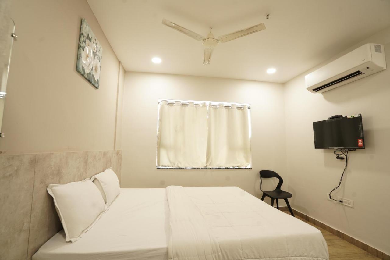 Hotel Trp Bliss Nizamabad Exterior foto